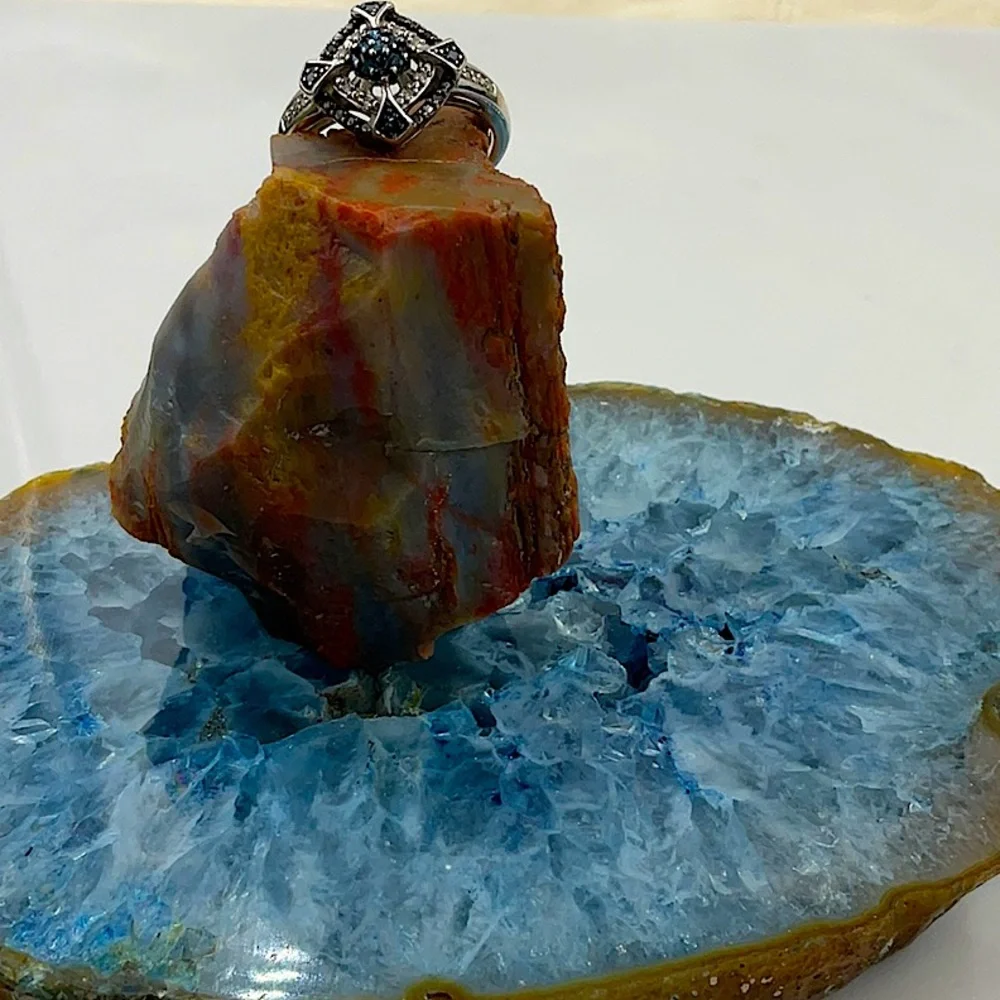 Vtg. Sterling Silver Ring With Blue & White Sapphires. Ring Size 8 - Picture 7 of 9